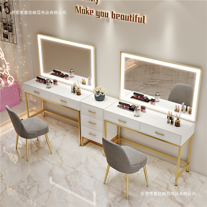 Estudio de artista de maquilla - Beauty And Makeup Studio reseña y precio