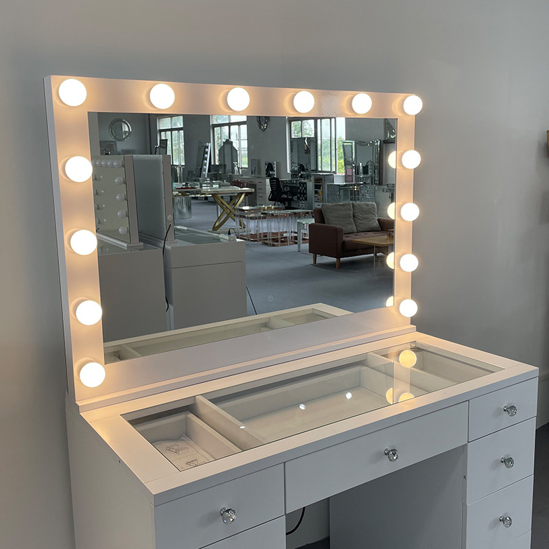 Spot Internet celebridad estud - Beauty And Makeup Studio reseña y precio